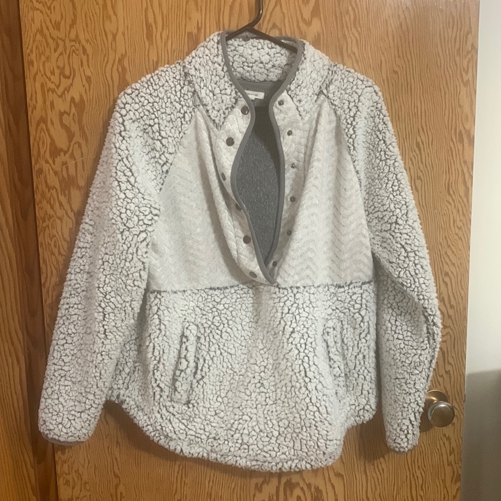 Medium Maurice’s Sherpa Style Sweater